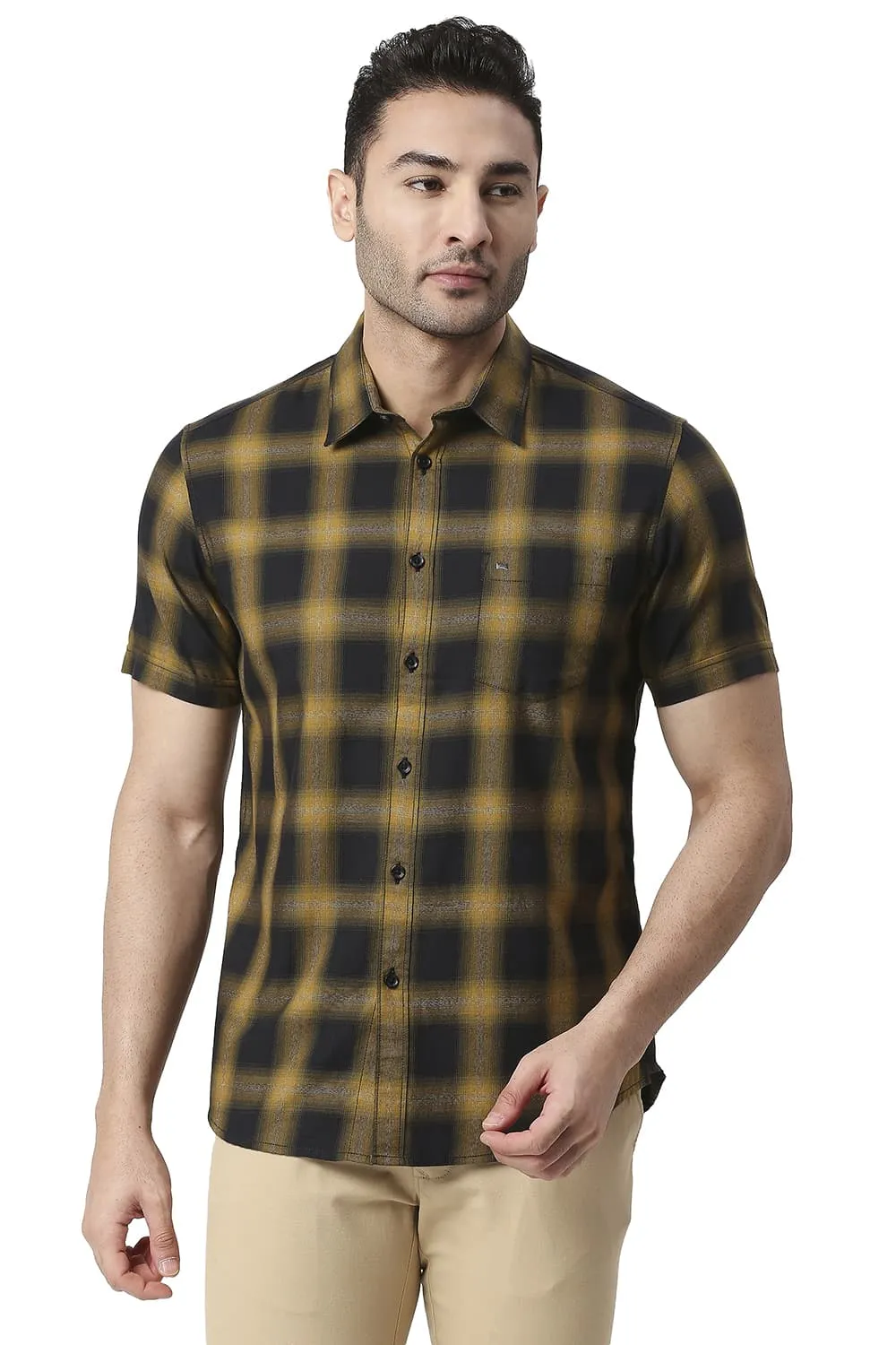 Slim Fit Cotton Grindle Checks Halfsleeves Shirt